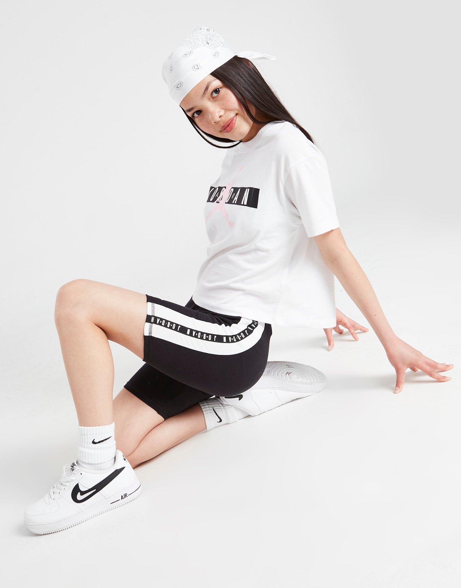 Детски шорти JORDAN ШОРТИ GIRLS' FITNESS TAPE GRAPHIC CYCLE S 45B495023 Черен