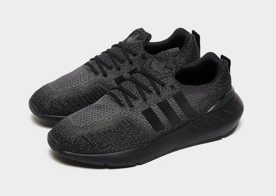 Adidași pentru bărbați ADIDAS SWIFT RUN 22 GZ3500 Negru