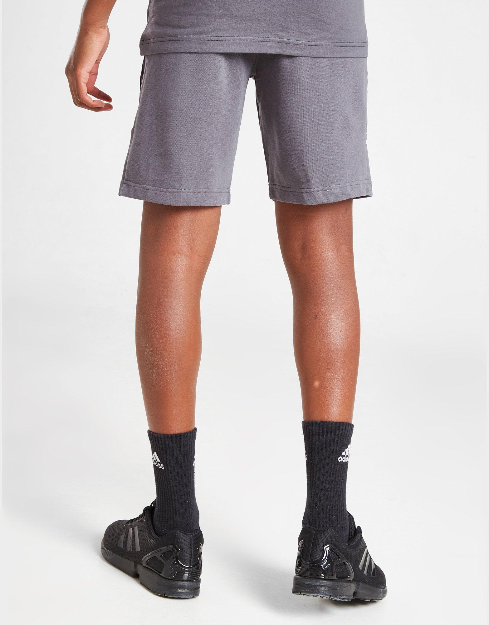 Detské krátke nohavice ADIDAS ŠORTKY  PANEL SHORTS SPLITSHTDGBLK Sivá