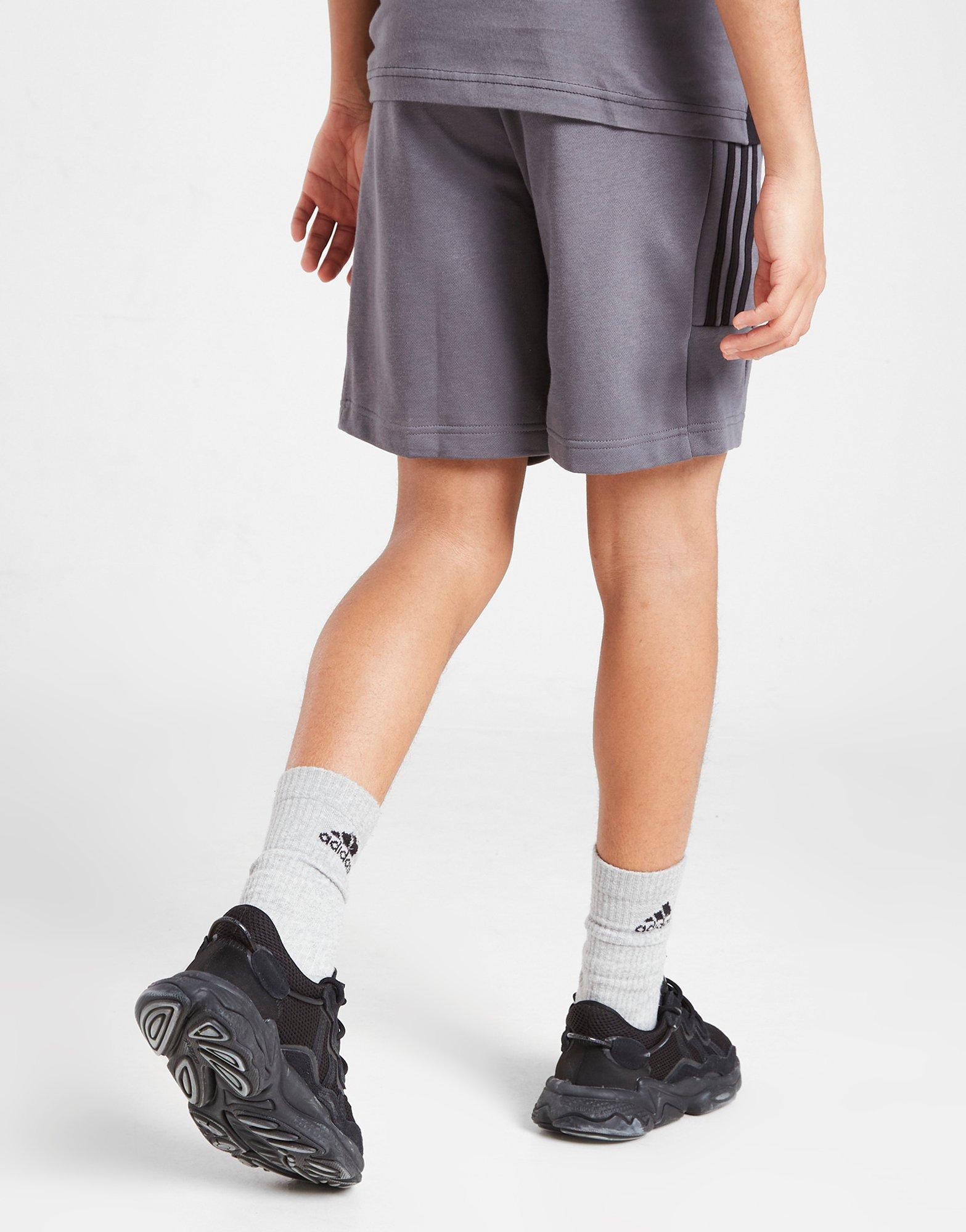 Detské krátke nohavice ADIDAS ŠORTKY  PANEL SHORTS SPLITSHTDGBLK Sivá