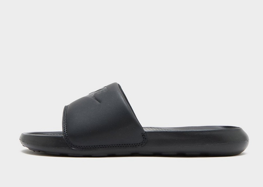 Жіночі шльопанці NIKE VICTORI ONE SLIDES  CN9677-004 Чорний