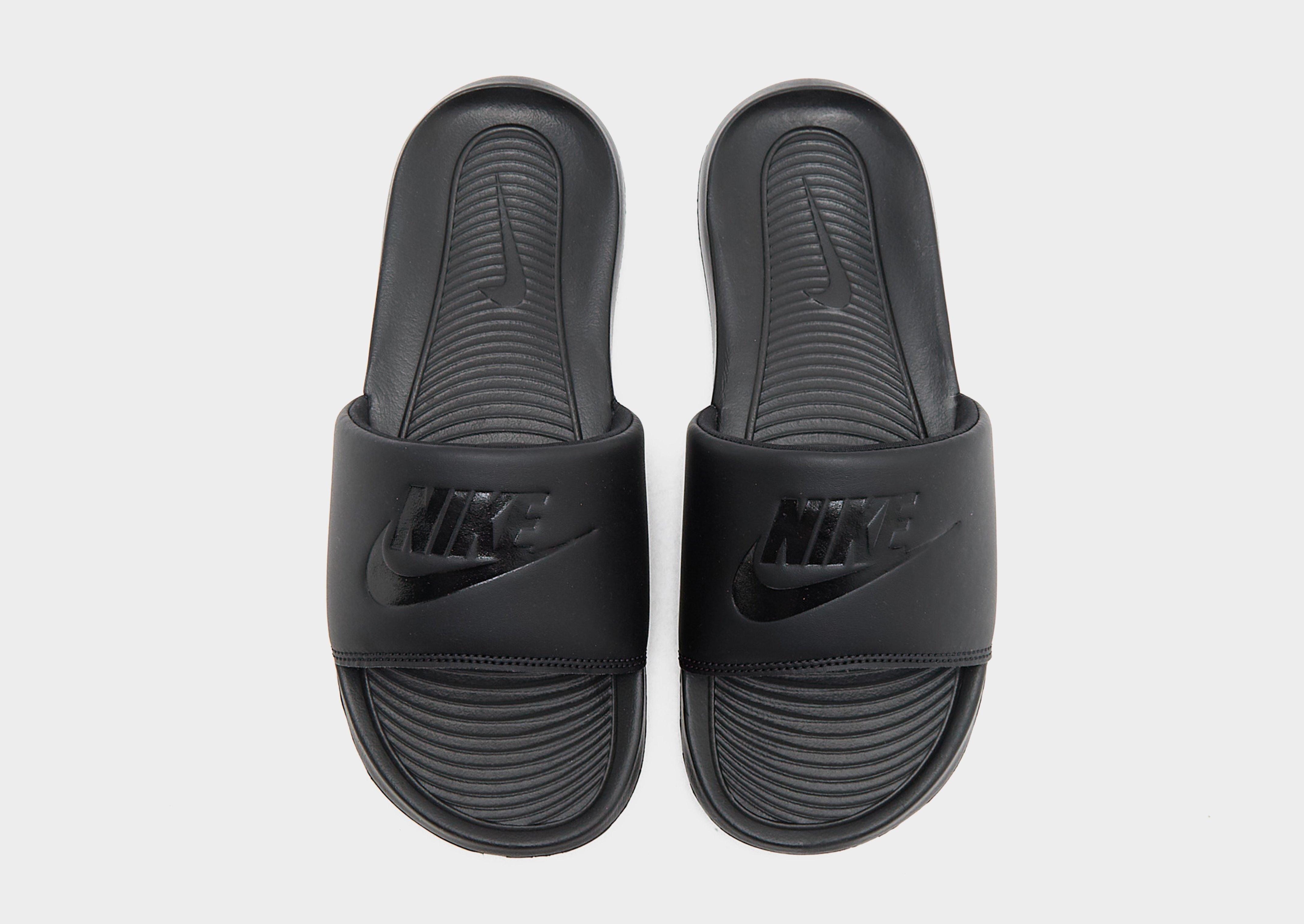 Damskie NIKE VICTORI ONE SLIDES  CN9677-004 Czarny