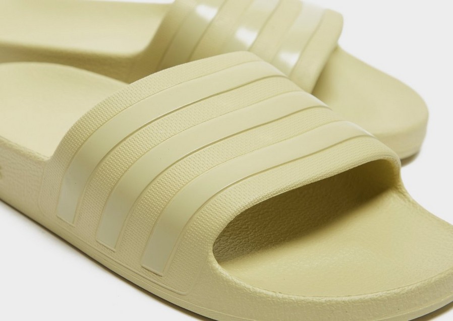 Dámske Šľapky ADIDAS ADILETTE AQUA gz5879 Žltá