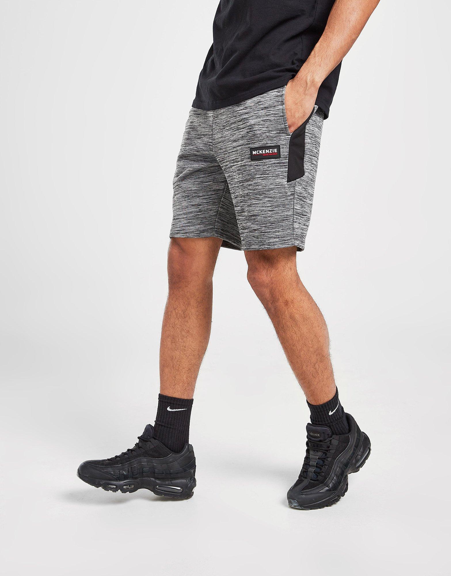 Pánske šortky MCKENZIE ŠORTKY  COOPER POLY SHORTS MCKTM15184 Čierna