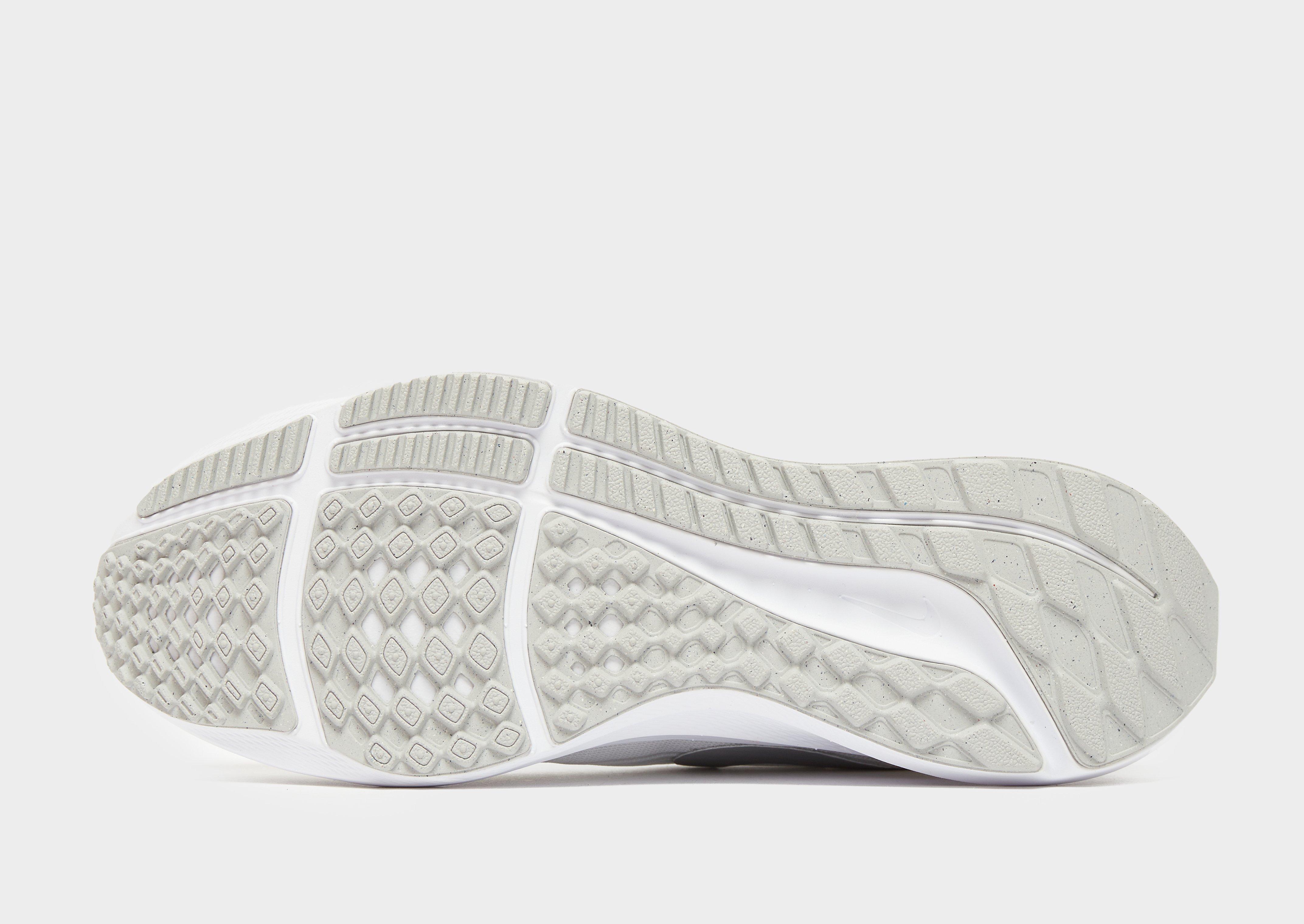 Dámska bežecká obuv NIKE PEGASUS 39  DH4072-100 Biela