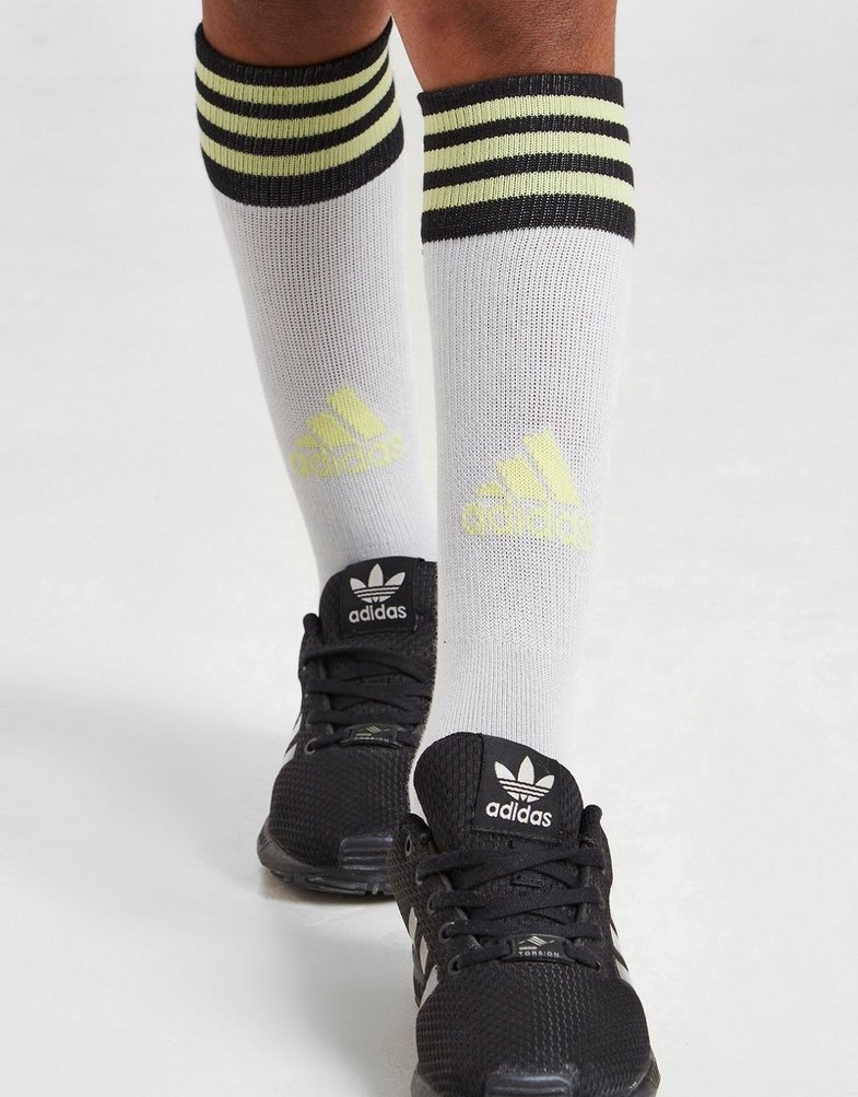 Koszulka, t-shirt dziecięcy ADIDAS KRÓTKI RĘKAW CELTIC FC 2022/23 THIRD KIT CHILDREN HA5450 Szary