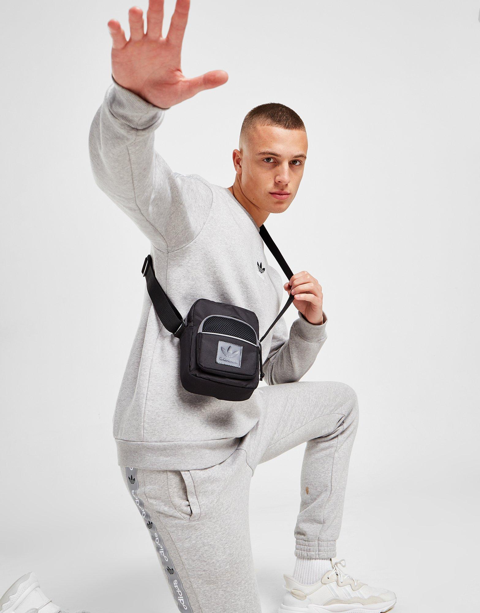 Dámska taška ADIDAS ID96 POUCH BAG  HN7022 Sivá