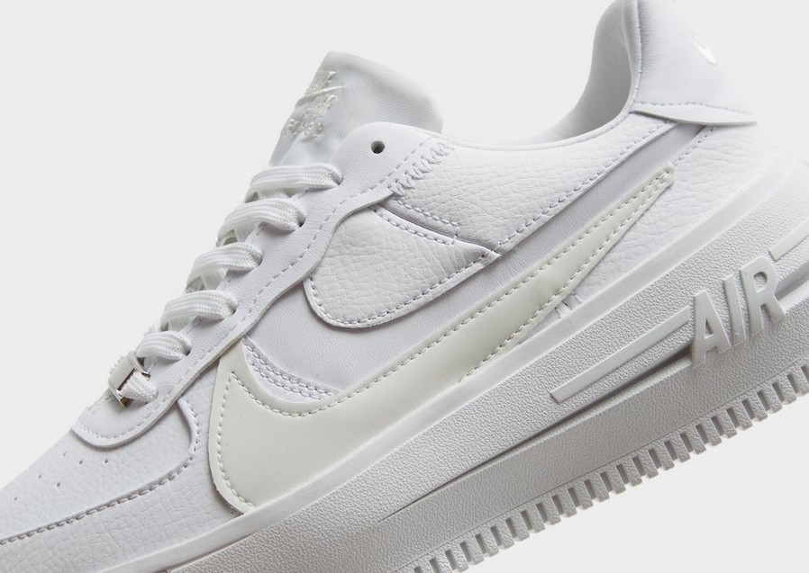 Buty sneakersy damskie NIKE AIR FORCE 1 PLATFORM  DJ9946-100 Biały