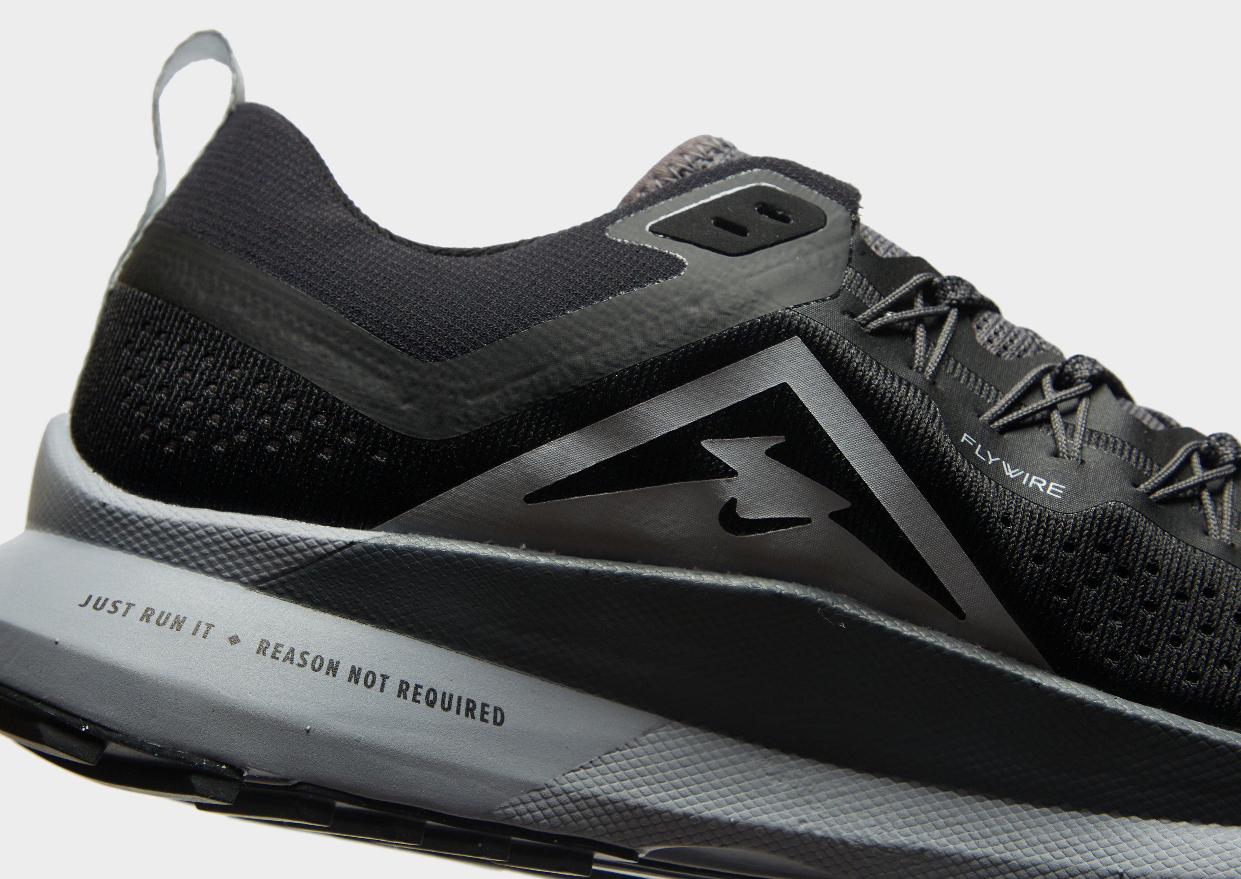 Férfi sneakers NIKE REACT PEGASUS TRAIL 4  DJ6158001 Fekete