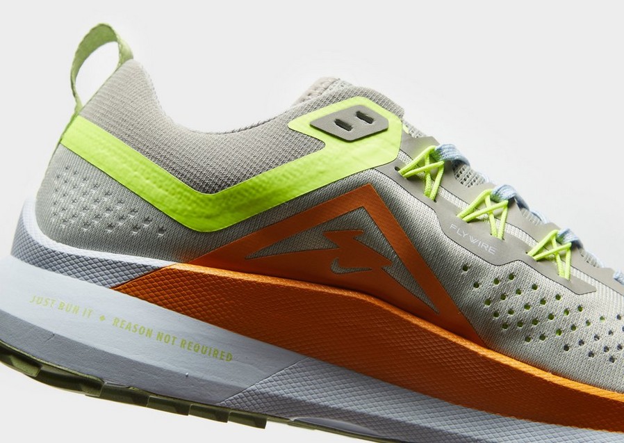 Buty sneakersy męskie NIKE REACT PEGASUS TRAIL 4  DJ6158-002 Szary