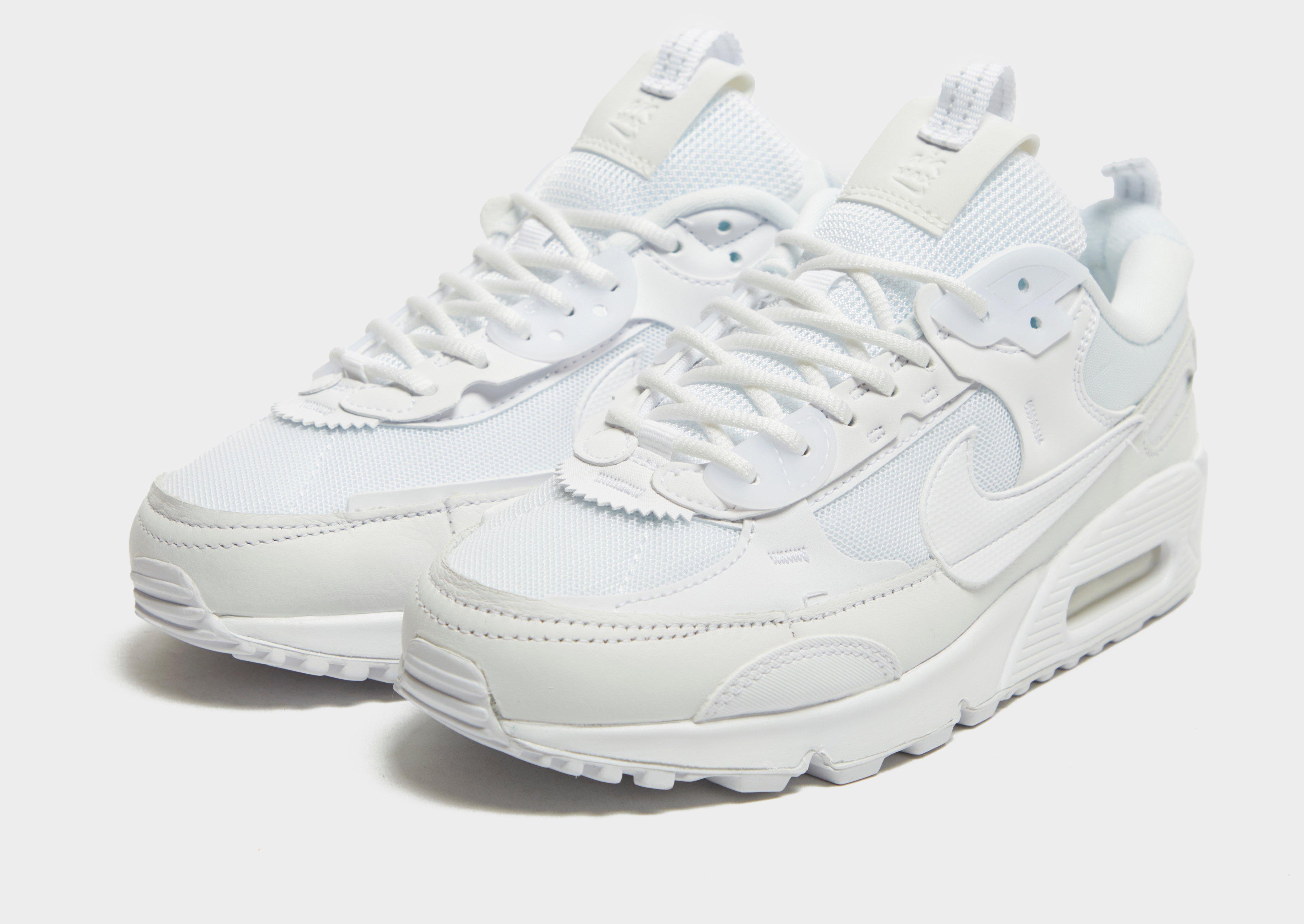 Dámske tenisky NIKE AIR MAX 90 FUTURA DM9922-101 Bílá