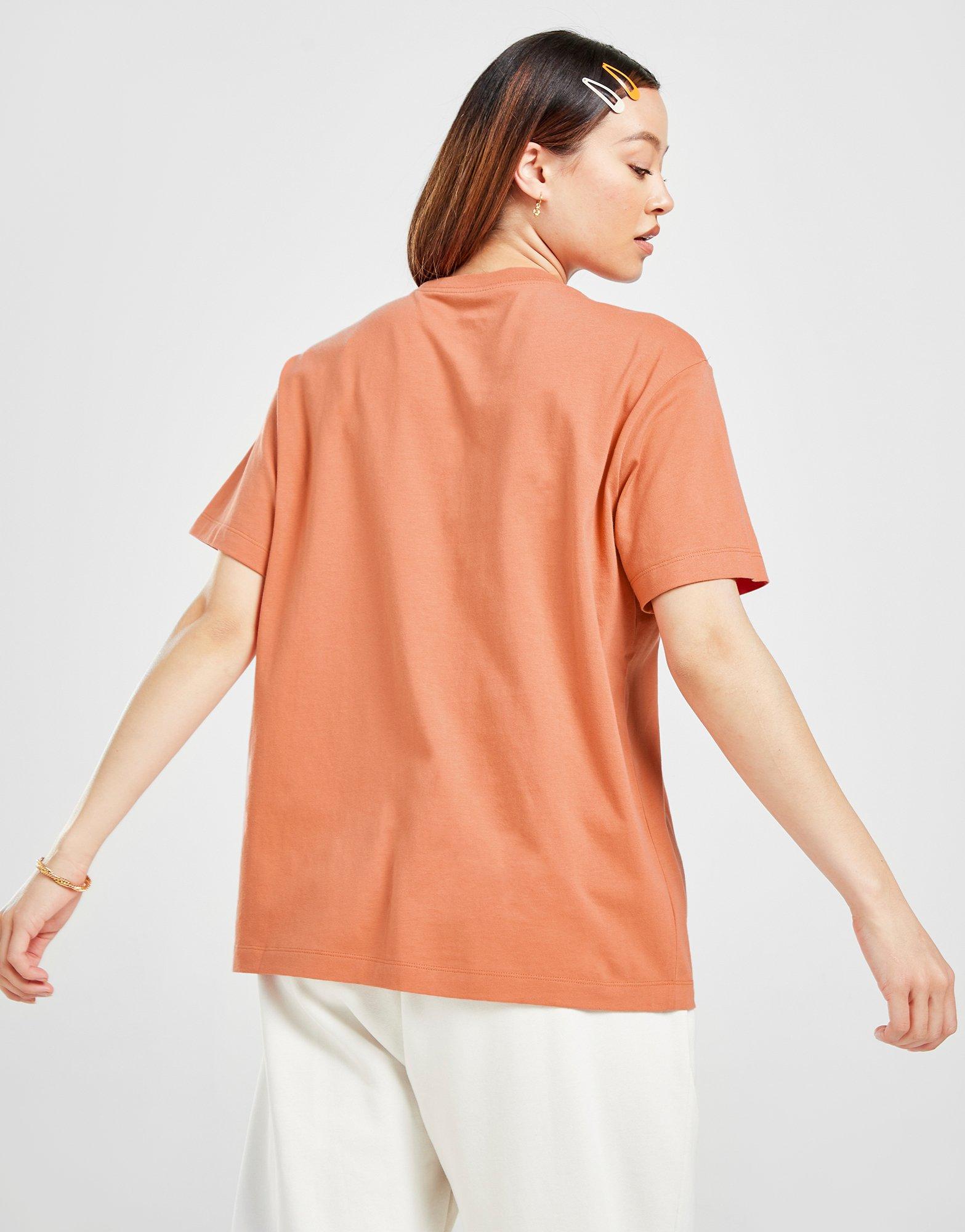 Dámske tričko NIKE TRIČKO W NSW ESSNTL TEE BF LBR DN5697-827 Ružová