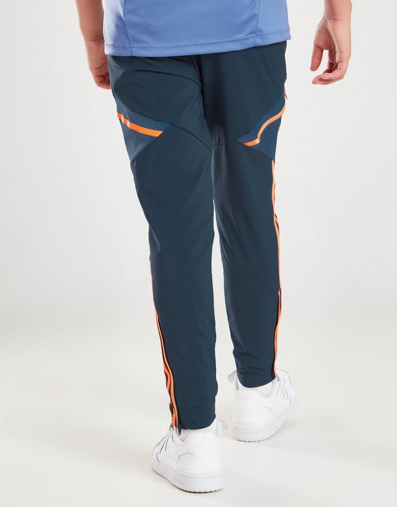 Komplet dresowy dziecięcy ADIDAS DRES MANCHESTER UNITED PRESENTATION TRACK PANTS JUNIOR HH9330 Granatowy