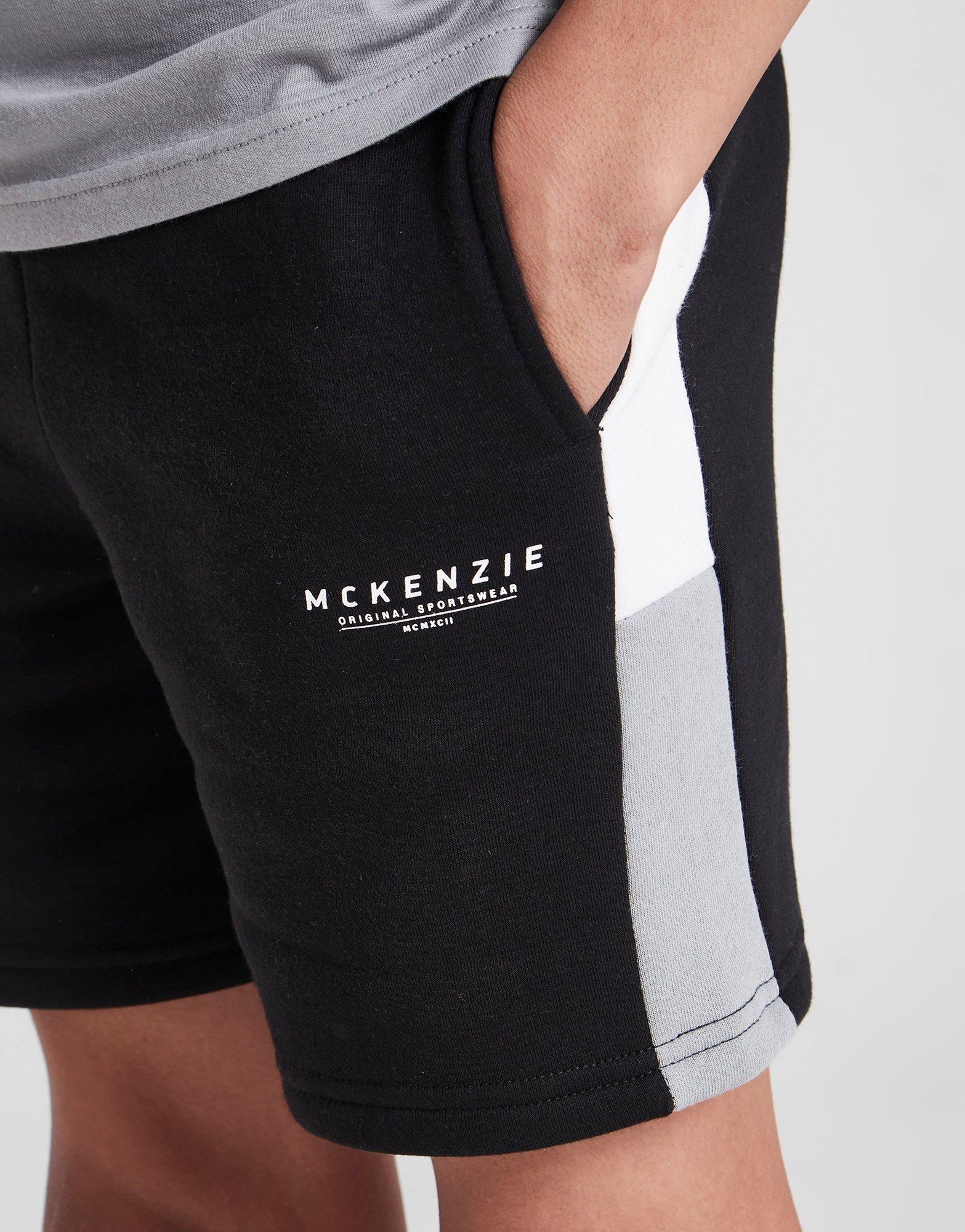 Gyerek rövidnadrág MCKENZIE RÖVIDNADRÁG JOKER FLEECE SHORTS JUNIOR  MCKTJ15328090 Fekete