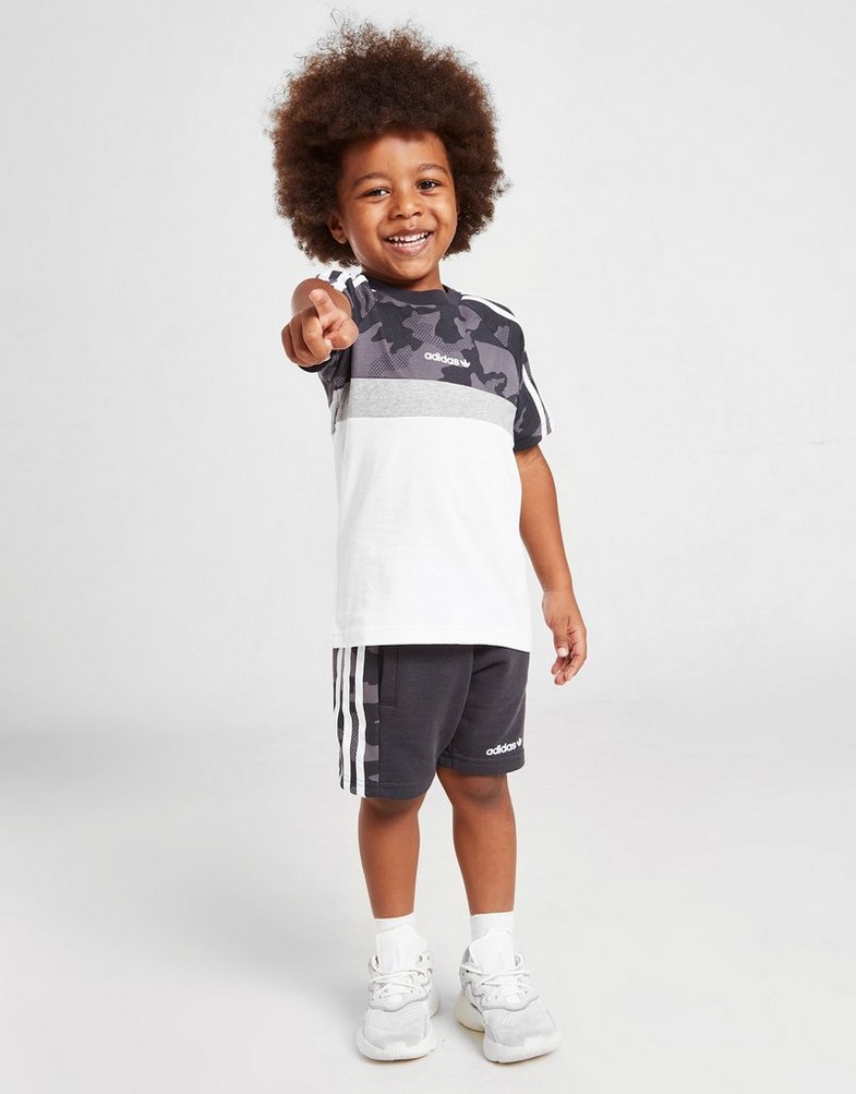 Detské tričko ADIDAS TRIČKO CAMO ITASCA TRIČKO/SHORTS SET CHI HM7976 Sivá