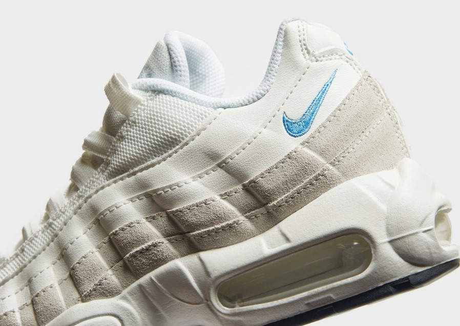 Adidași de damă NIKE AIR MAX 95  DJ9981-100 Bej