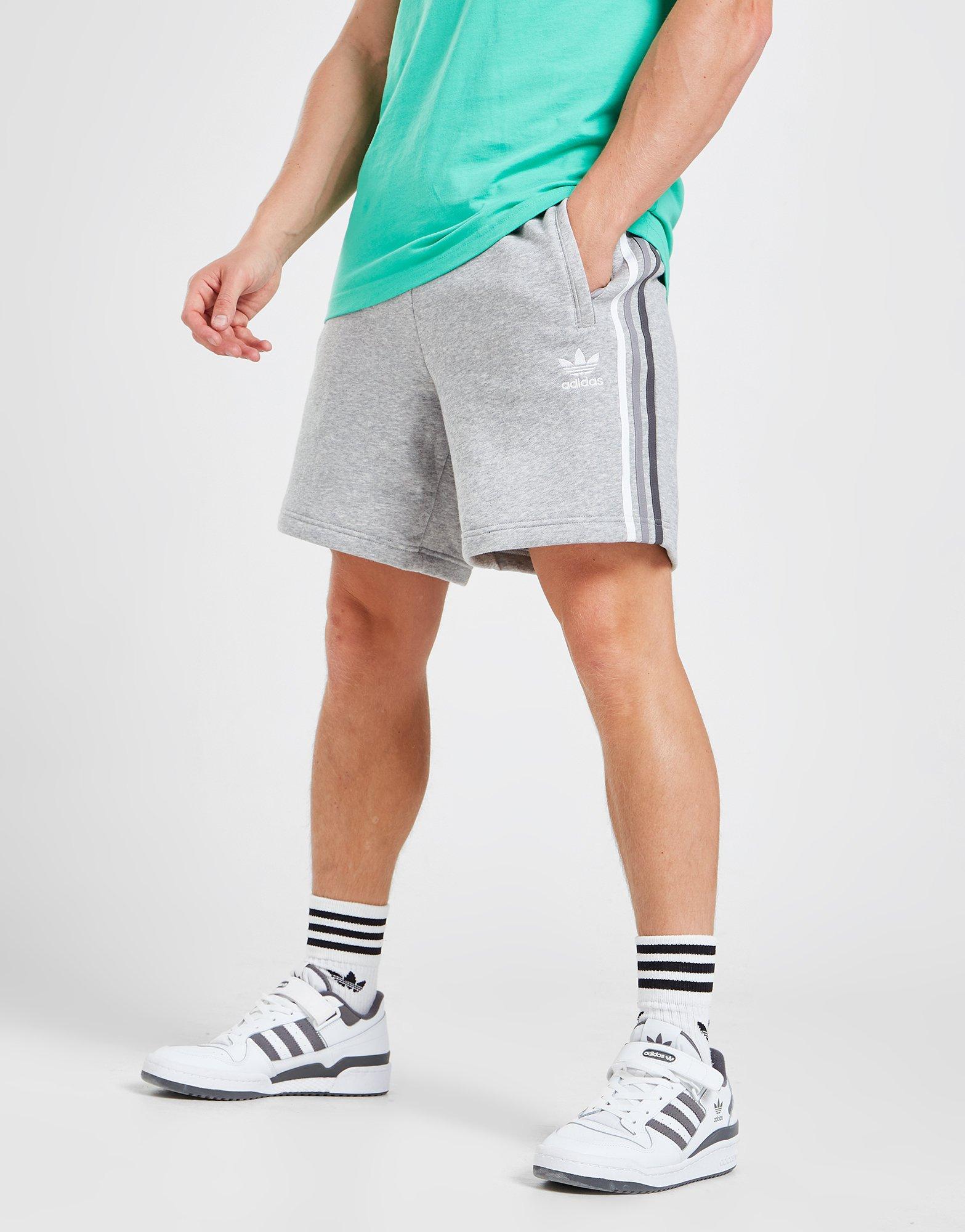Мъжки шорти ADIDAS TRISTRIPE SHORTS  HS4276 Сив