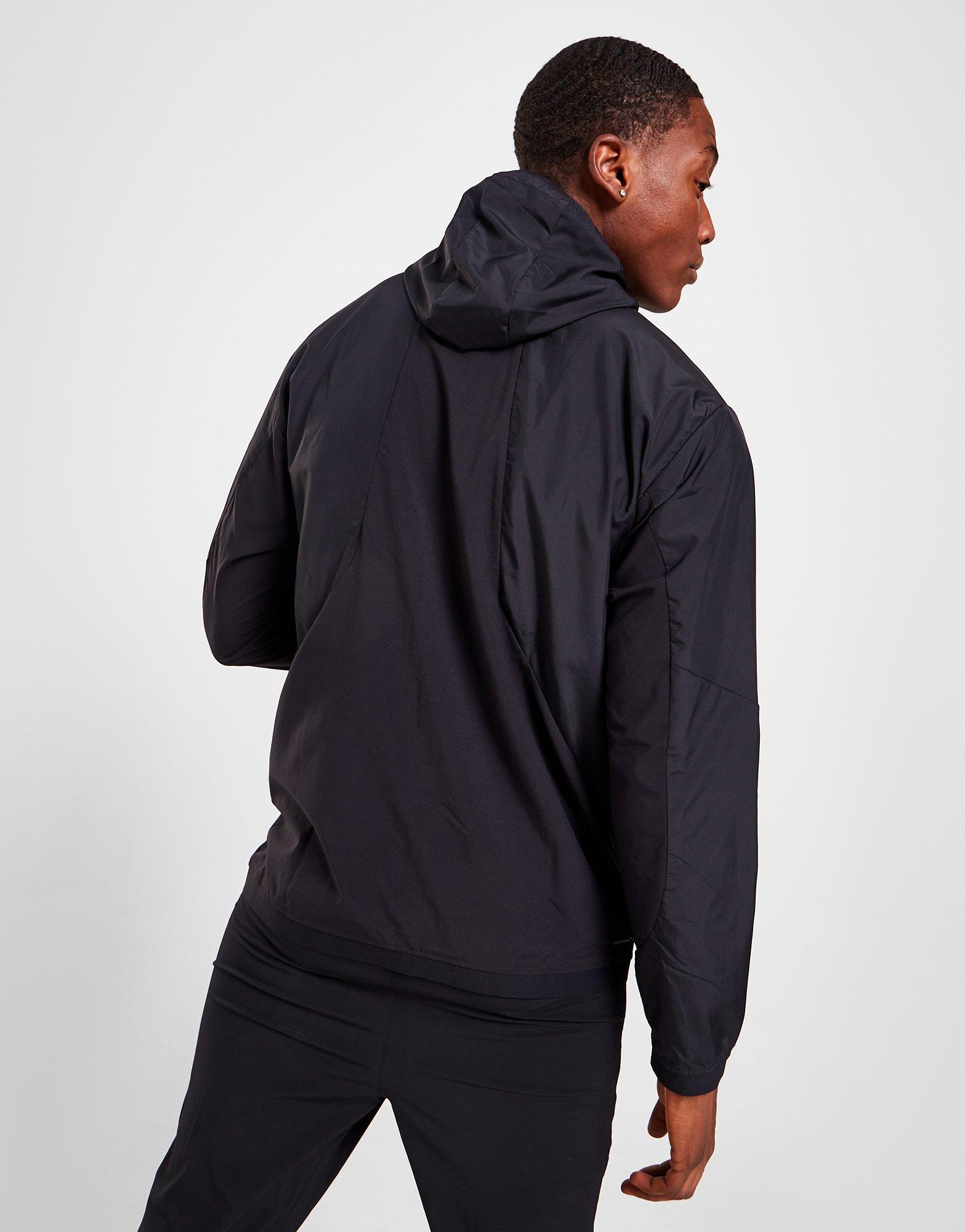 Kurtka męska NEW BALANCE PRZEJŚCIOWA TECH WOVEN JACKET MJ21044BK Czarny