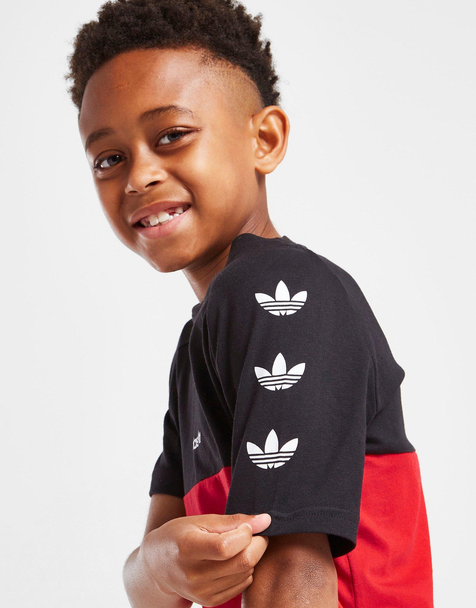 Detská tepláková súprava ADIDAS REPEAT TREFOIL TRIČKO/SHORTS SET CHILDREN HG3150 Čierna