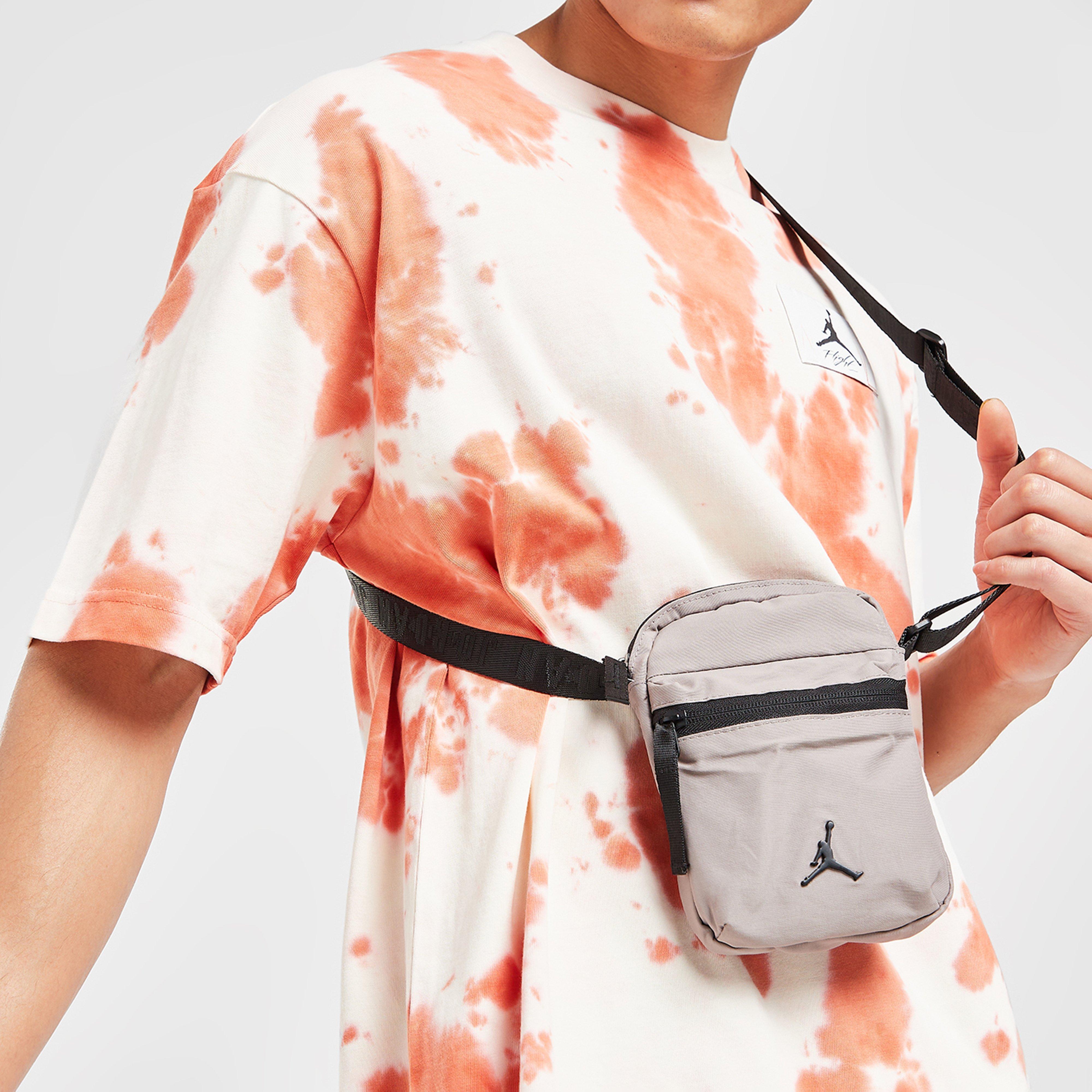 Geantă sport pentru femei JORDAN BORSETĂ AIRBORNE FESTIVAL BAG