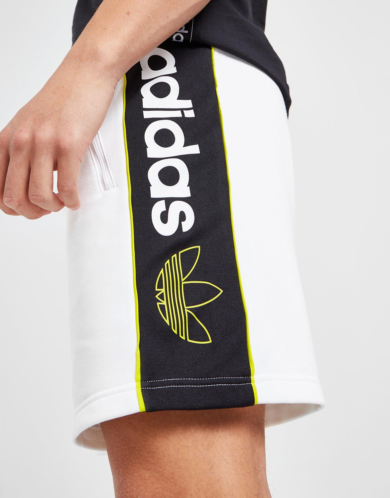 Мъжки шорти ADIDAS ШОРТИ ITASCA 22 SHORTS HS4271 Бял