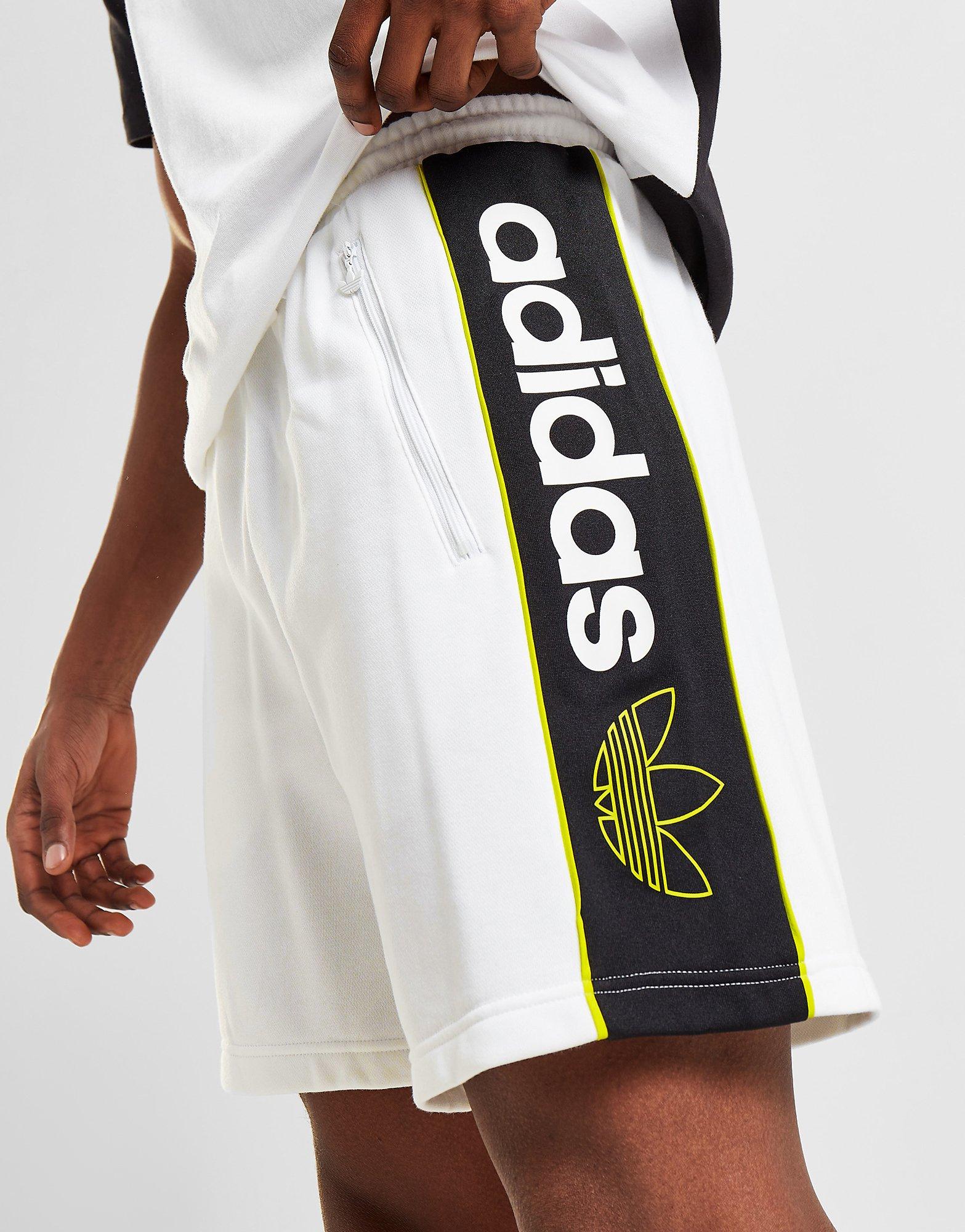 Мъжки шорти ADIDAS ШОРТИ ITASCA 22 SHORTS HS4271 Бял