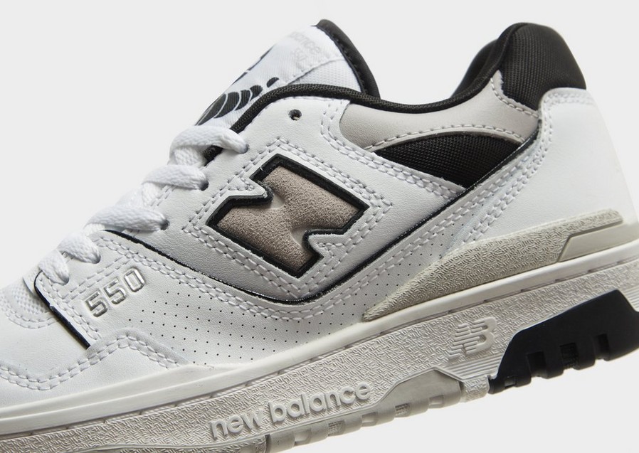 Kedai moterims NEW BALANCE 550 BBW550JB Balta