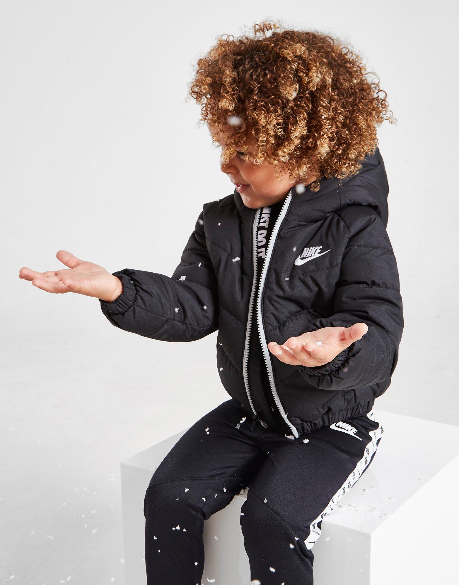 Detská bunda NIKE BUNDA CORE PAD JKT BLK/WHT 66K082-023 Černá