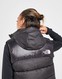 THE NORTH FACE   UJJATLAN PULÓVER   LOGO HOODED PADDED GILET