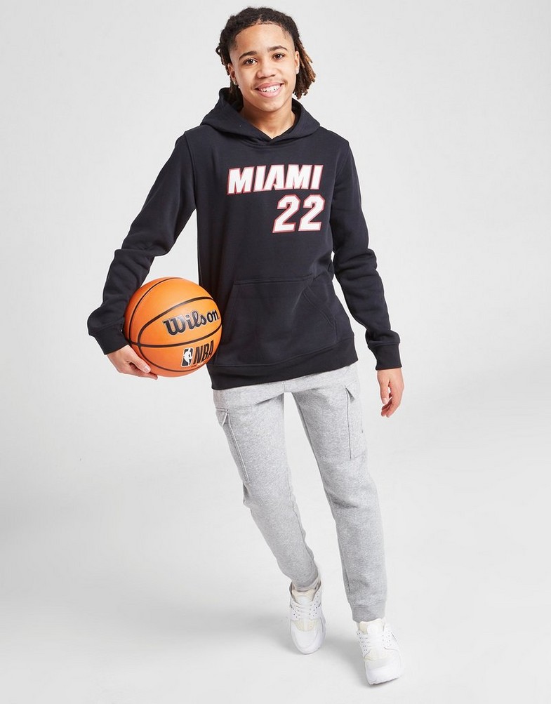 Koszulka, t-shirt dziecięcy NIKE KRÓTKI RĘKAW NBA MIAMI HEAT BUTLER #22 HOODIE JUNIOR 2Z2B7FDE2MIA Czarny