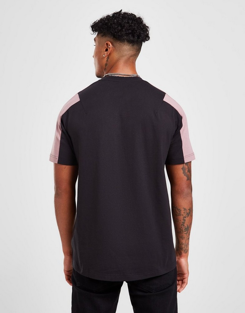 Koszulka, t-shirt męski ADIDAS KRÓTKI RĘKAW REAL MADRID TRAVEL T-SHIRT HD1333 Czarny