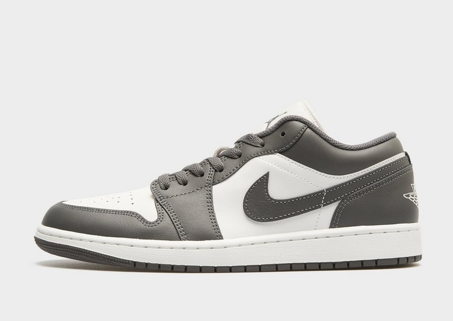 Adidași pentru bărbați AIR JORDAN 1 LOW  553558-044 Gri