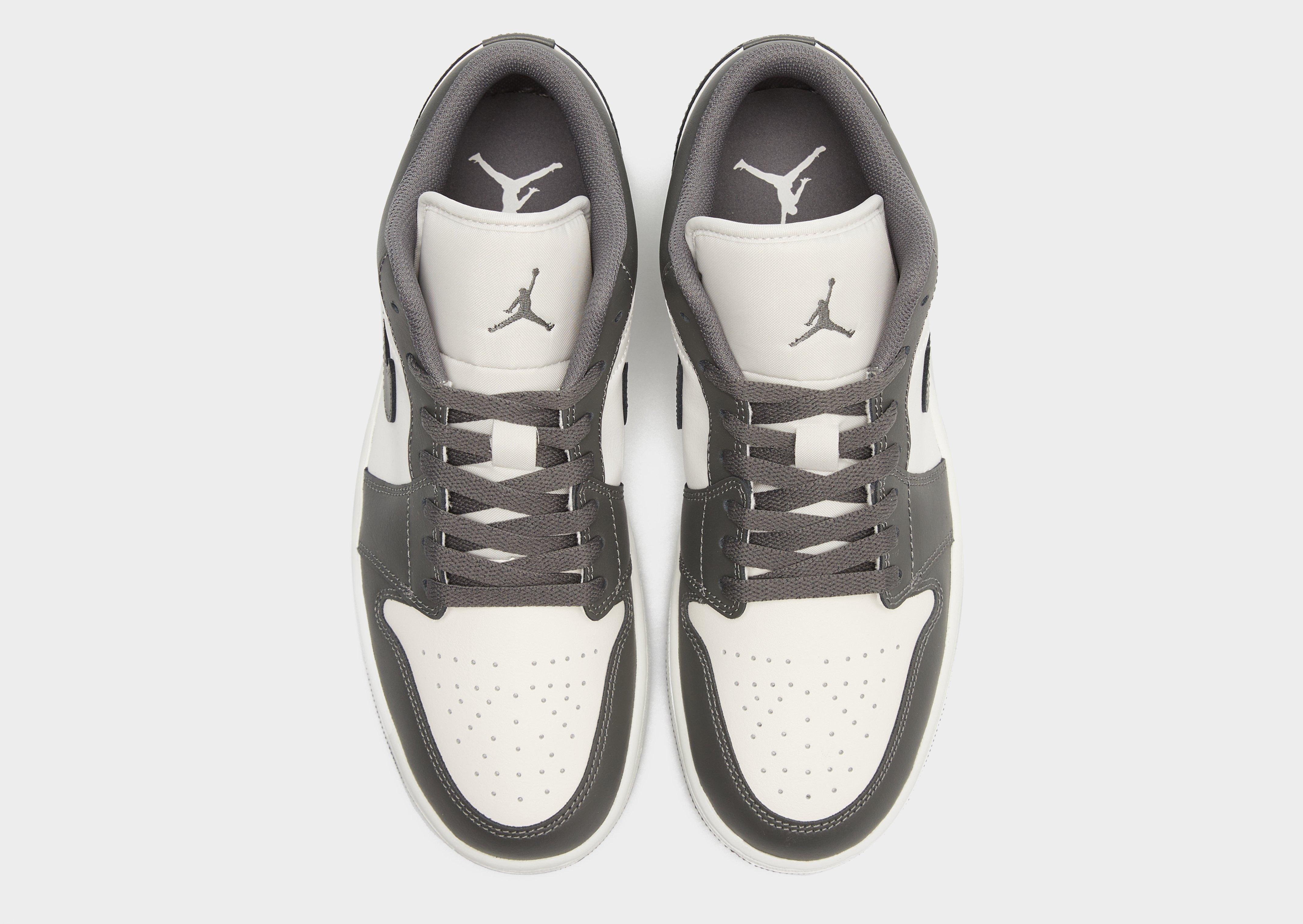 Buty sneakersy męskie AIR JORDAN 1 LOW  553558-044 Szary