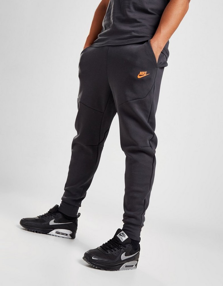 Pantaloni pentru bărbați NIKE PANTALONI  TECH FLEECE DV0538-070 Gri