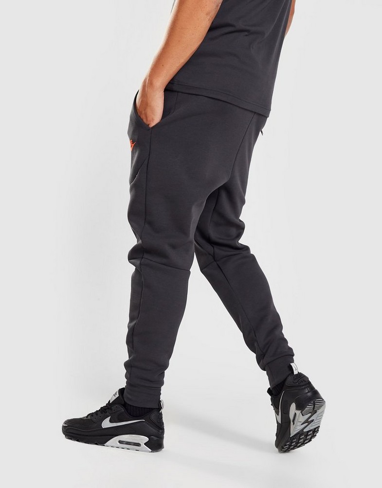 Pantaloni pentru bărbați NIKE PANTALONI  TECH FLEECE DV0538-070 Gri