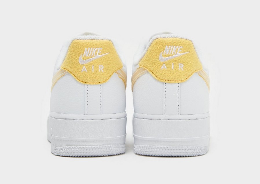 Buty sneakersy męskie NIKE AIR FORCE 1 '07  DX2646-100 Biały