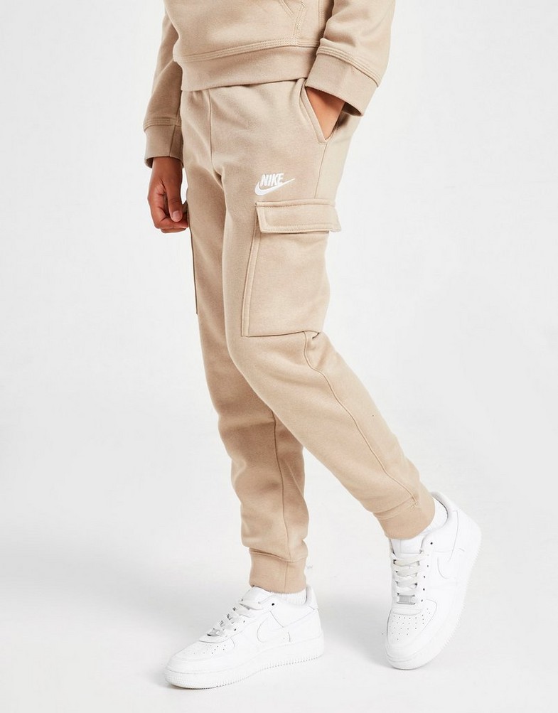 cw4298 nike