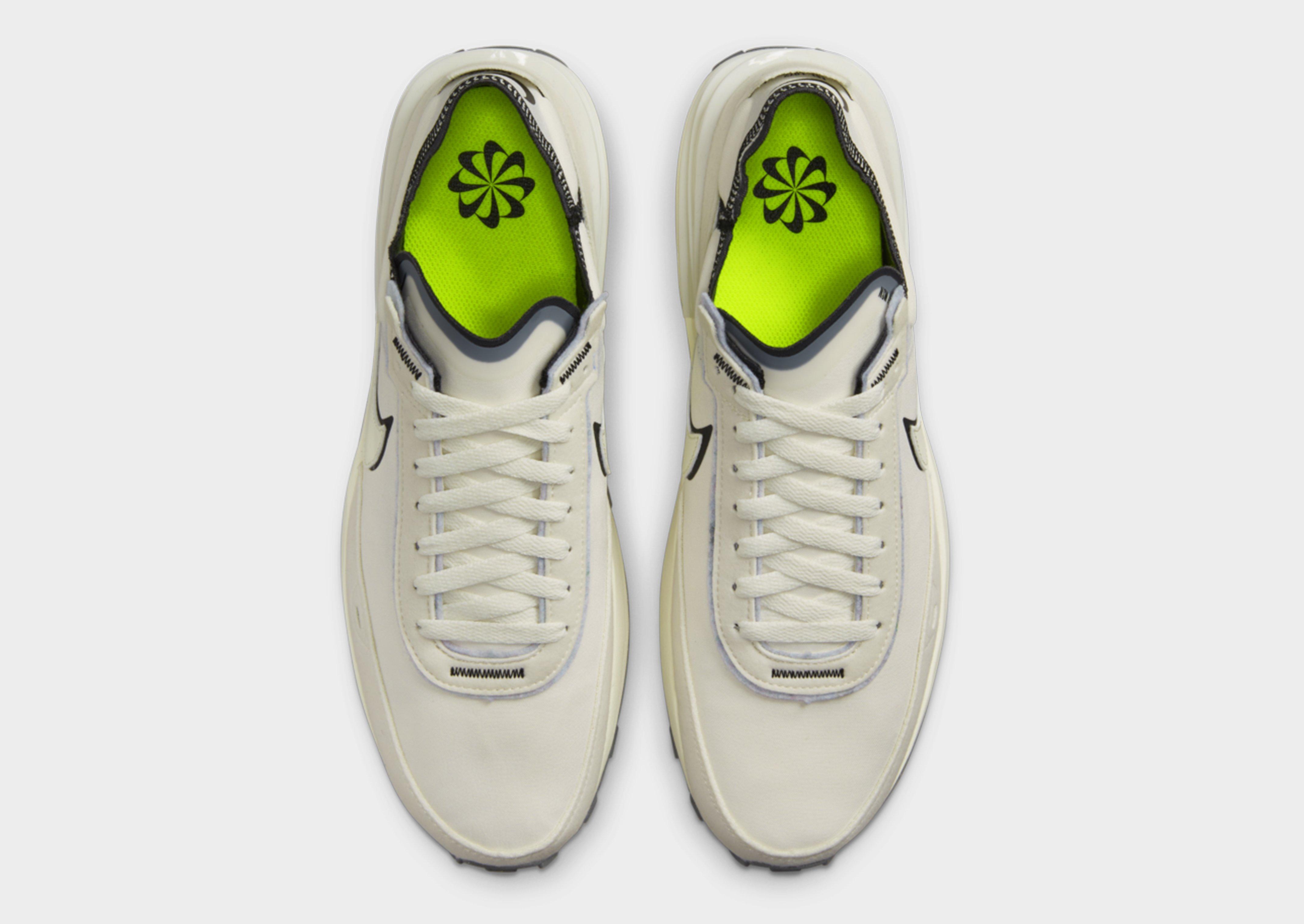 Férfi sneakers NIKE WAFFLE ONE SE FIBER DO9782001 Fekete