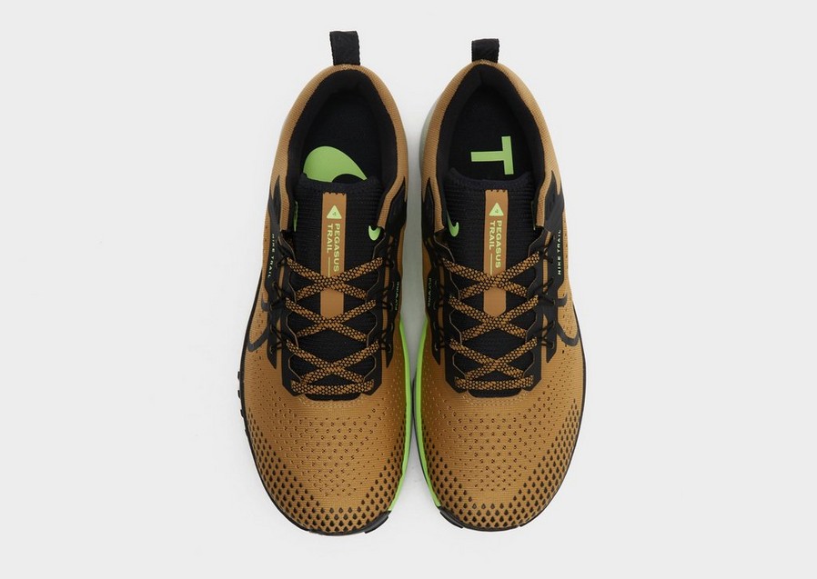 Pánske tenisky Nike React Pegasus Trail 4  DX8960-700 Hnedá