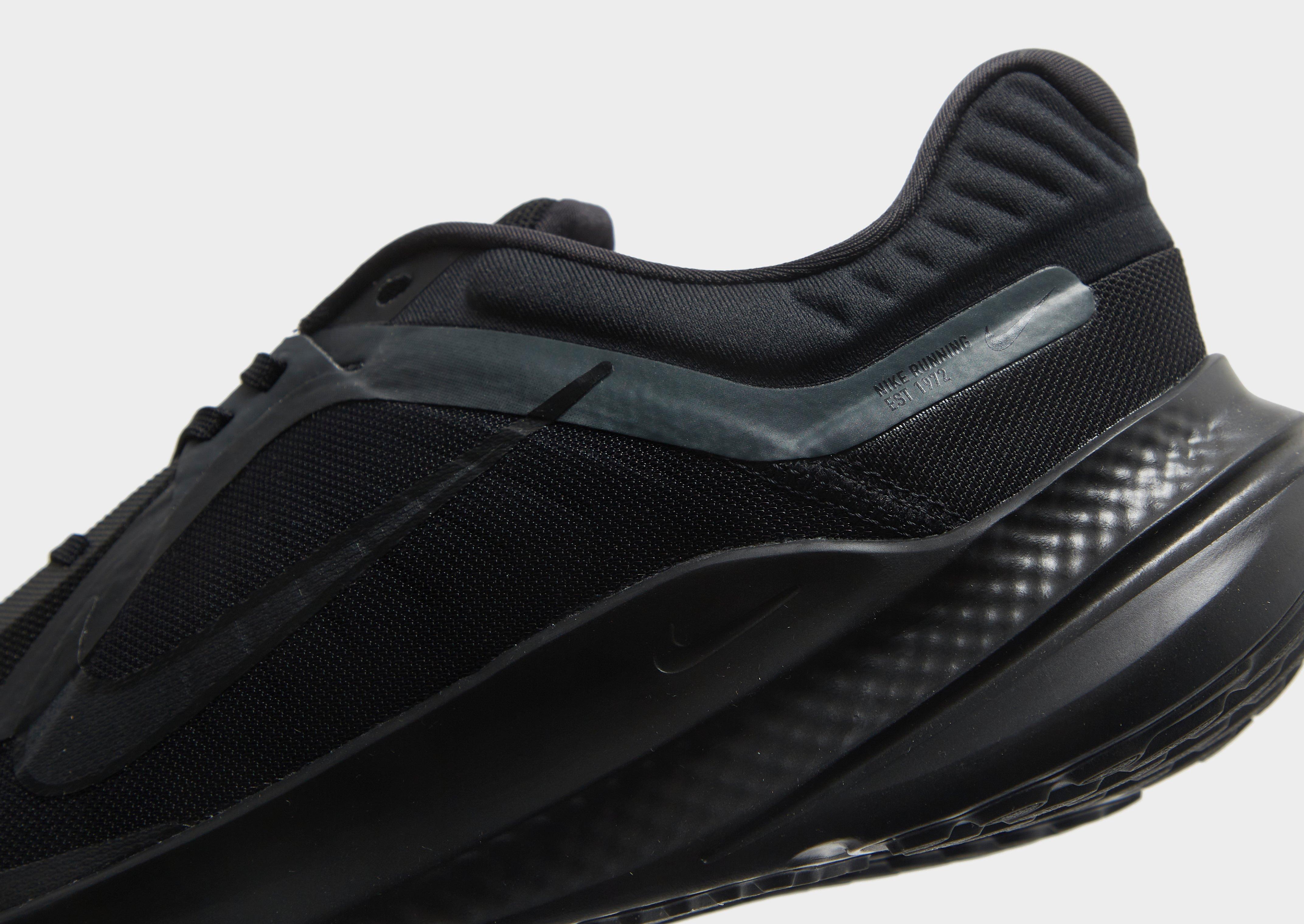 Pánska bežecká obuv NIKE QUEST 5 DD0204-003 Čierna