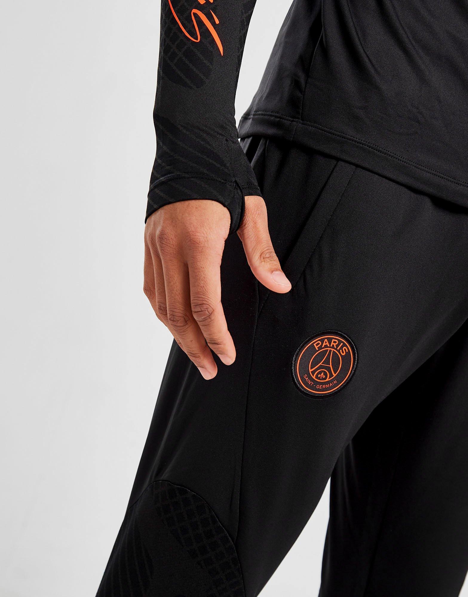 Trening pentru bărbați JORDAN TRENING PARIS SAINT   GERMAIN STRIKE TRACK PANTS DN1265-010 Negru