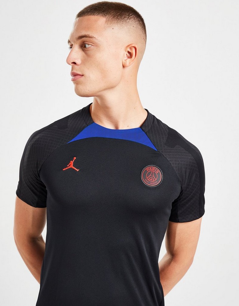 Koszulka, t-shirt męski NIKE KRÓTKI RĘKAW PARIS SAINT GERMAIN STRIKE TOP DN1271-011 Czarny