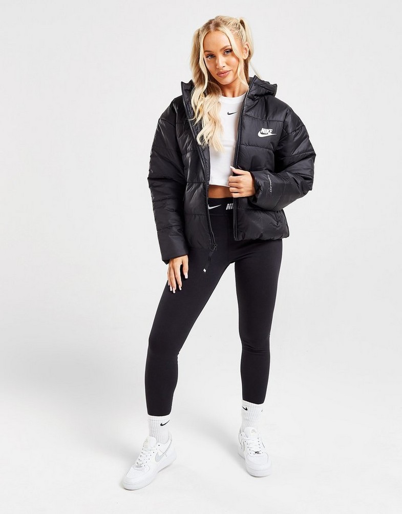 Női kabát NIKE SWOOSH PADDED JACKET DX1797-010 Fekete