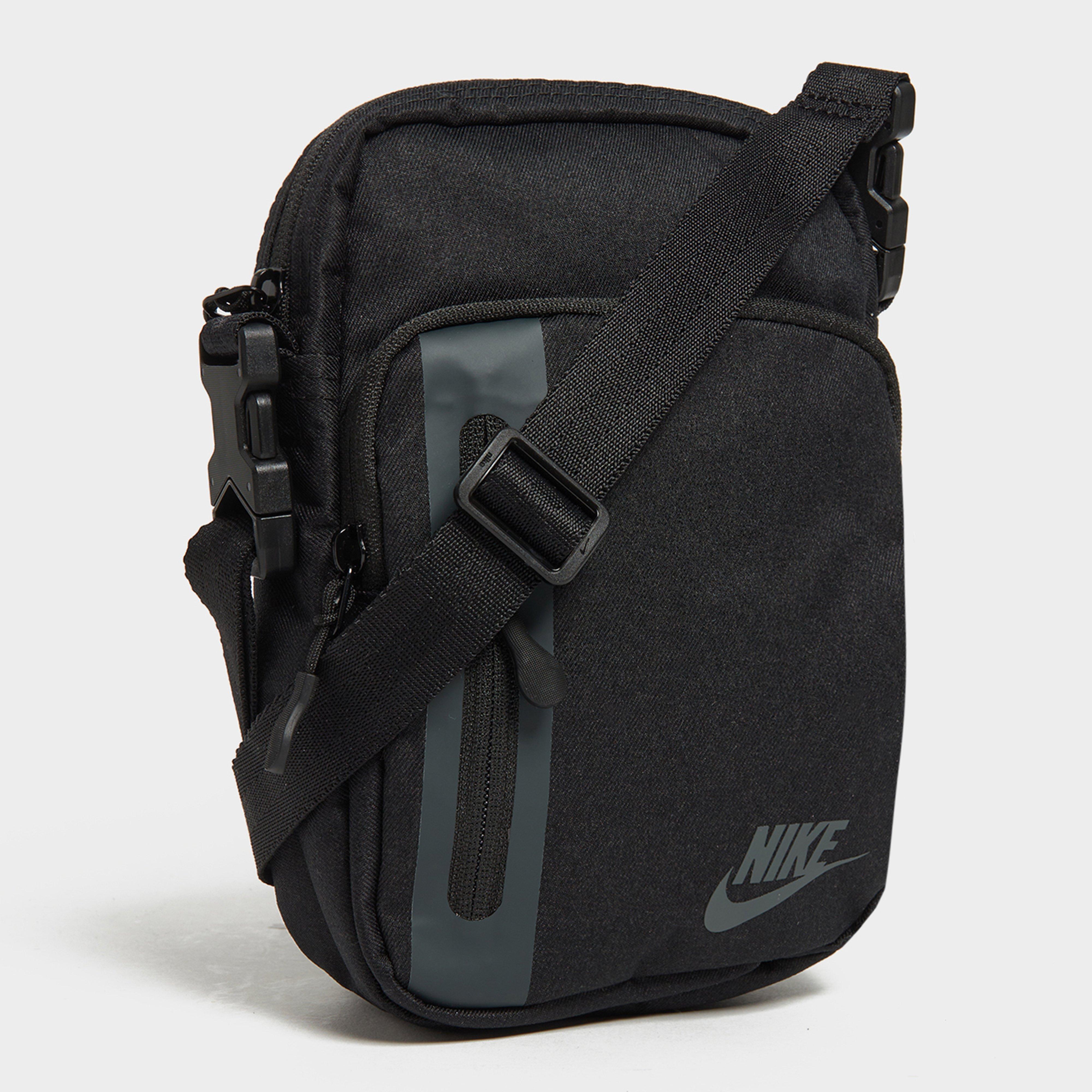 Női sporttáská NIKE TÁSKA ELEMENTAL