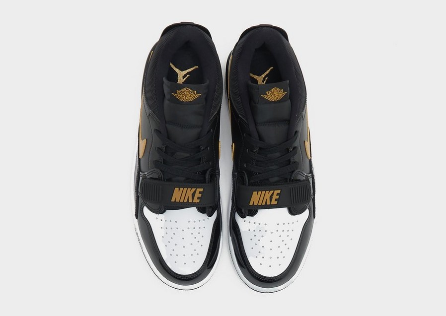 Adidași pentru bărbați AIR JORDAN LEGACY 312 LOW CD7069-071 Negru