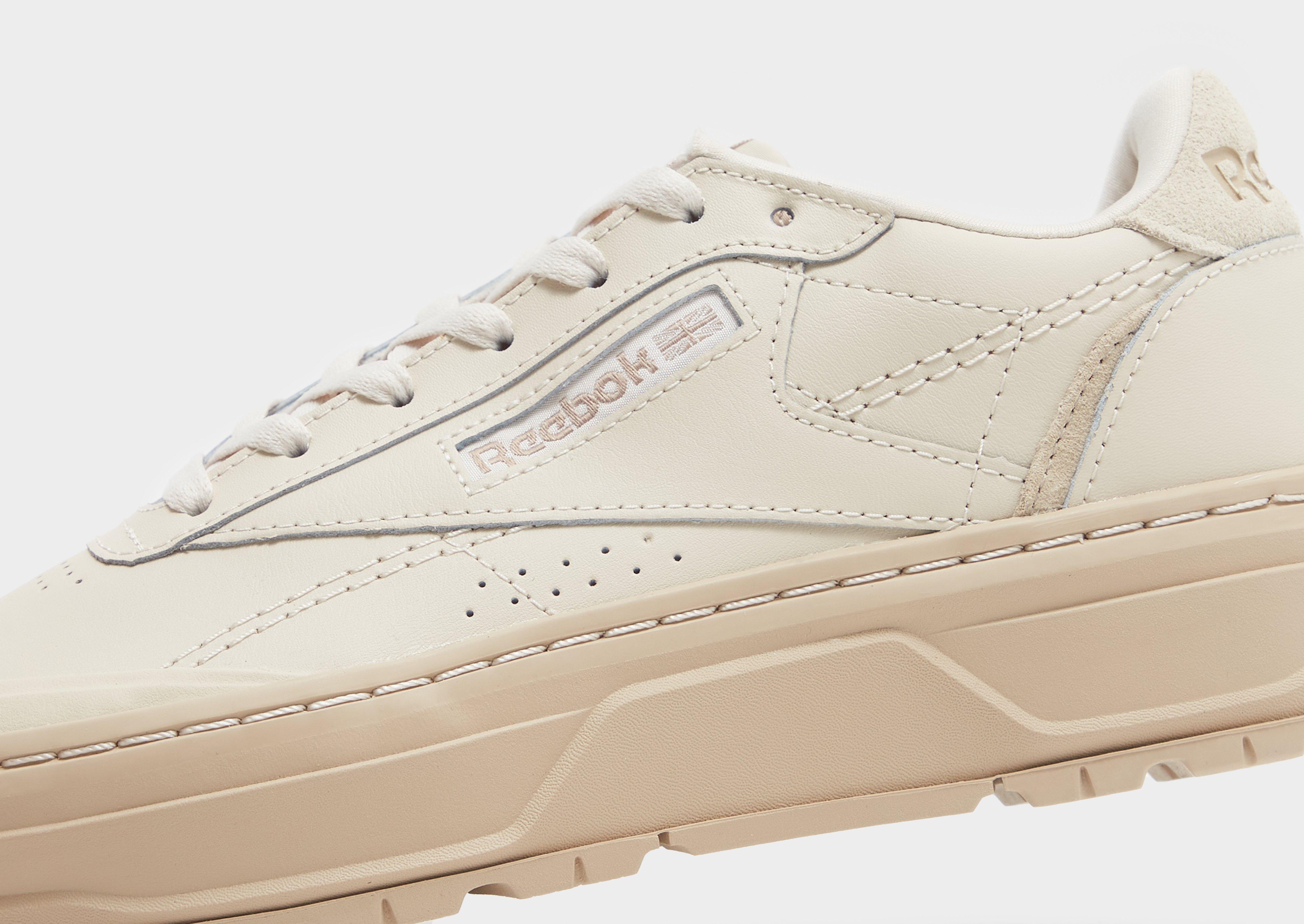 Kedai moterims REEBOK CLUB C DOUBLE GEO GY1379 Rusva