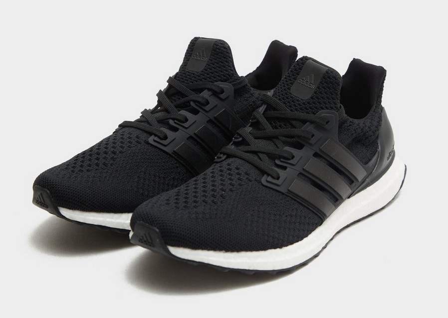 Buty zimowe męskie ADIDAS ULTRABOOST DNA 5.0 GV8746 Czarny