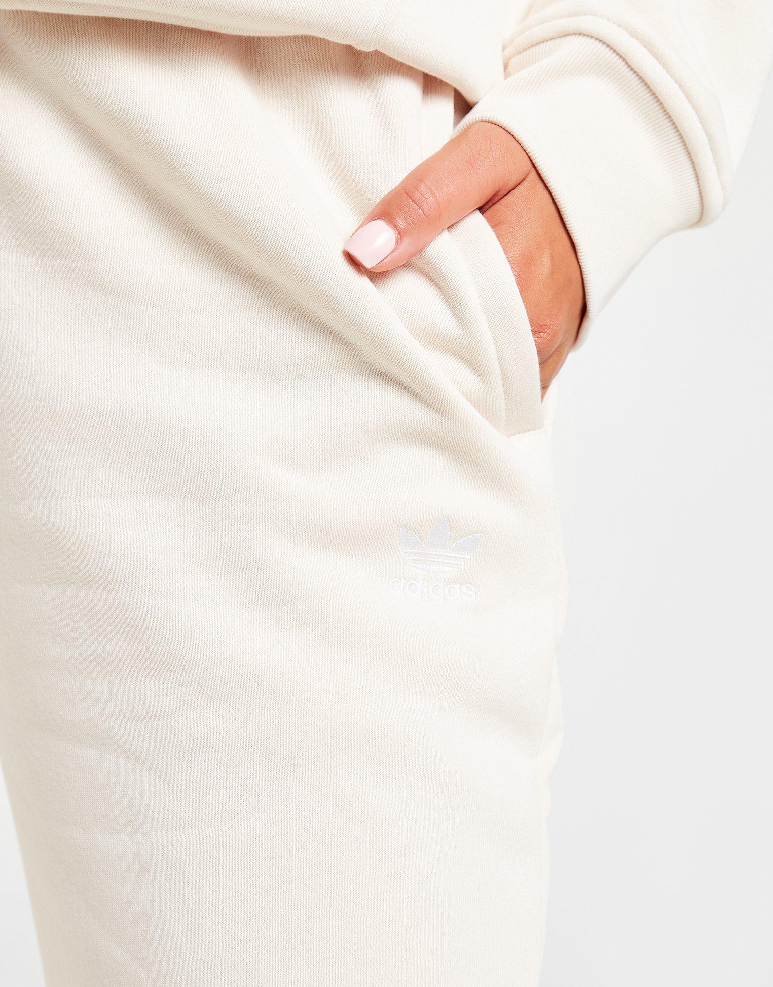 Дамски панталон ADIDAS ПАНТАЛОНИ H14175 Бял