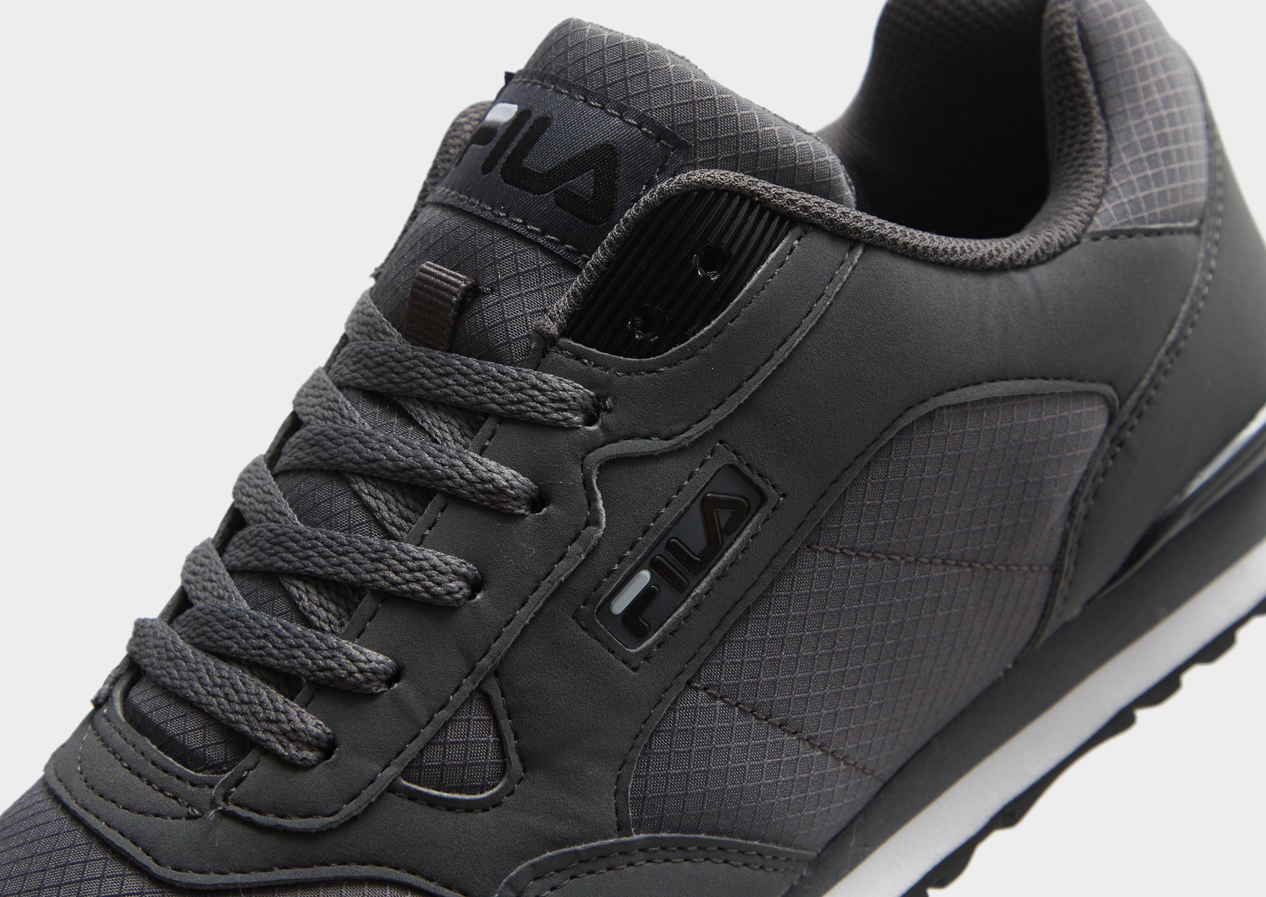 Мъжки маратонки FILA CRESS  1RM02284-052 Сив