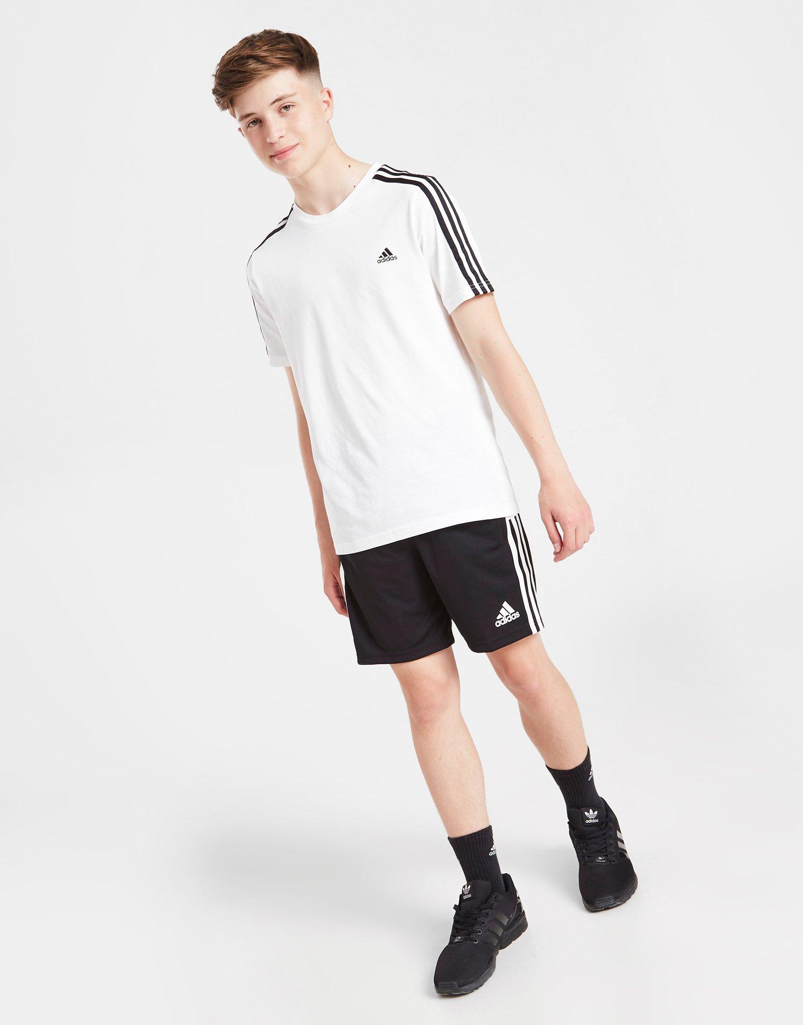 Детска тениска ADIDAS 3 STRIPES ESSENTIAL ТЕНИСКА JUNIOR BOY HD5973 Бял